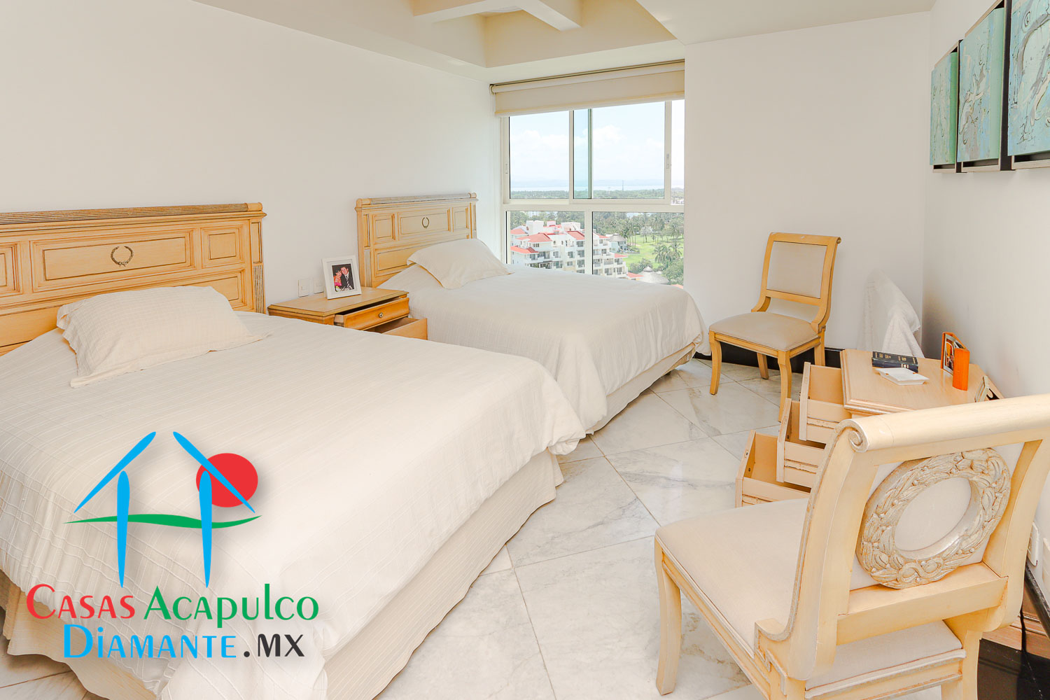 Maralago E 1201 - Recámara uno antes de Otis 1